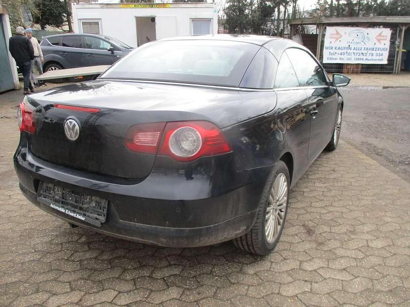 Gebraucht VW Eos 140 PS (102 kW) 2009 Deep black perleffekt Cabrio