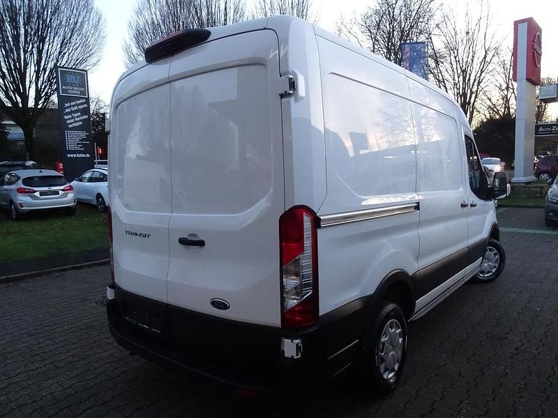 Gebraucht Ford Transit Trend 131 PS (96 kW) 2022 Weiß