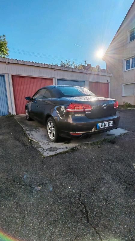 Braun Gebraucht 2012 VW Eos Cabrio | 5.750 € (Fairer Preis) - Bild 1/4