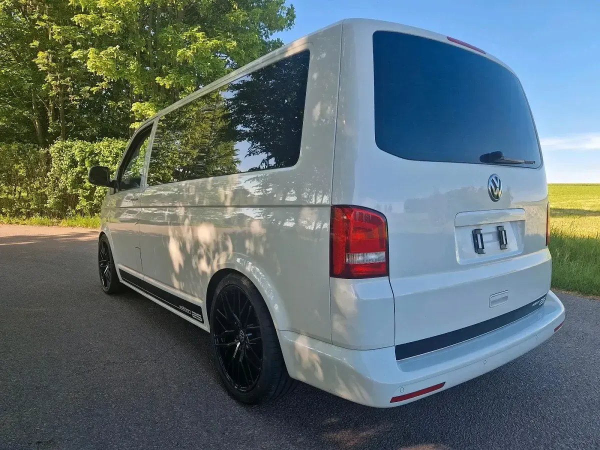 Gebraucht VW T5 Comfortline 180 PS (132 kW) 2012 Weiß Van
