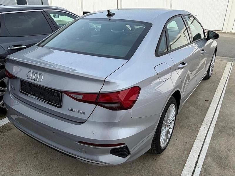 Gebraucht Audi A3 Advanced 150 PS (110 kW) 2022 Florettsilber metallic Limousine