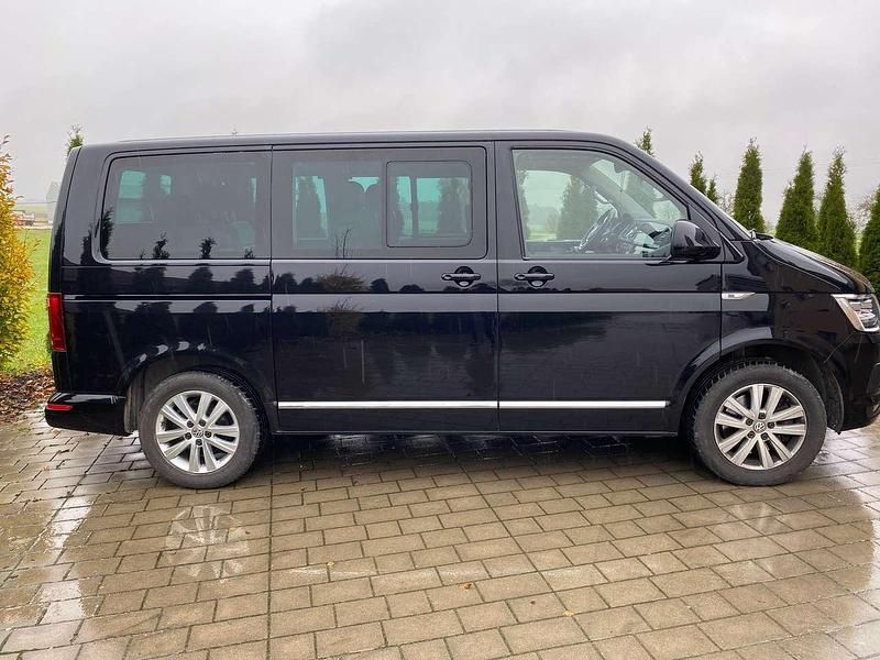 Schwarz Gebraucht 2016 VW T6 Highline Van | 37.000 € (Superpreis) - Bild 1/4