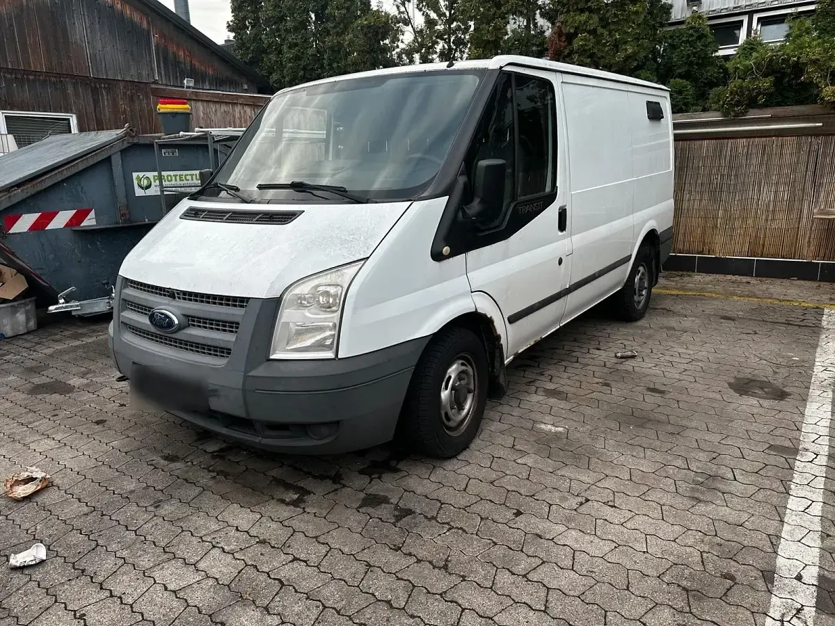 Gebraucht Ford Transit 100 PS (73 kW) 2012 Weiß Van