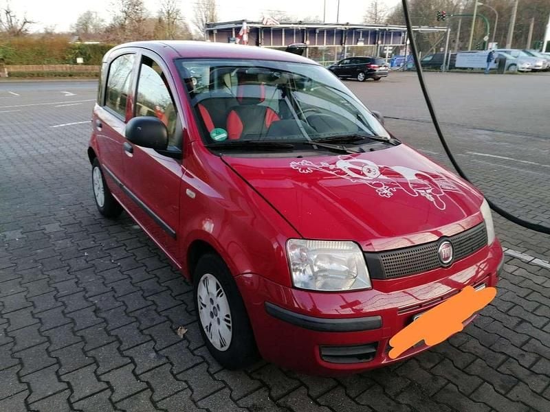 Rot Gebraucht 2010 Fiat Panda Kleinwagen | 1.700 € (Guter Preis) - Bild 1/4