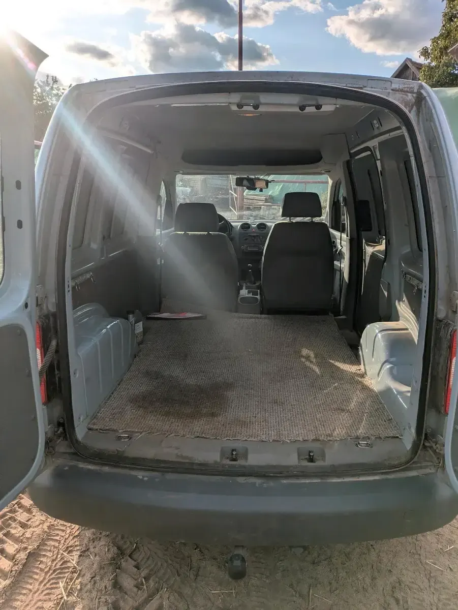 Gebraucht VW Caddy 105 PS (77 kW) 2010 Van / Kleinbus