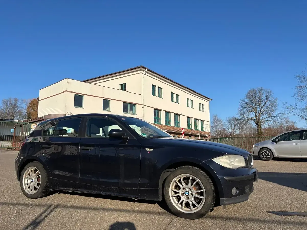 Gebraucht BMW 118 130 PS (95 kW) 2006 Kleinwagen
