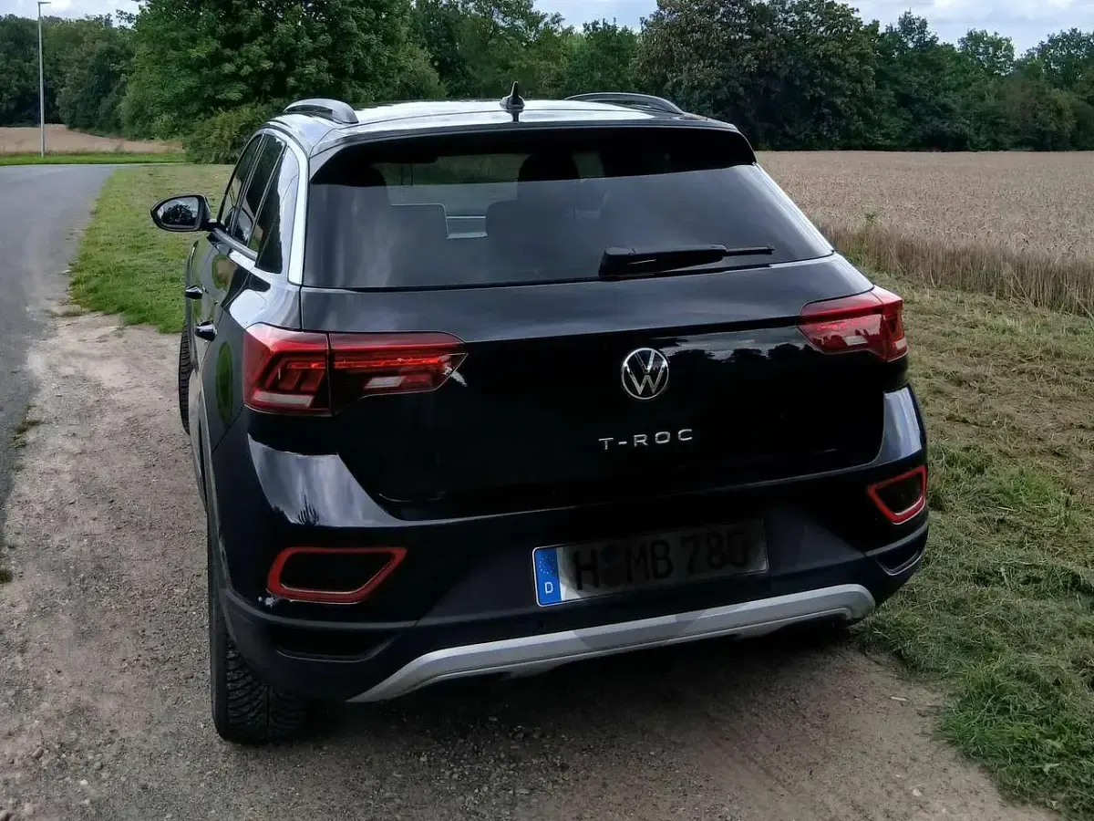 Gebraucht VW T-Roc 150 PS (110 kW) 2023 Schwarz SUV