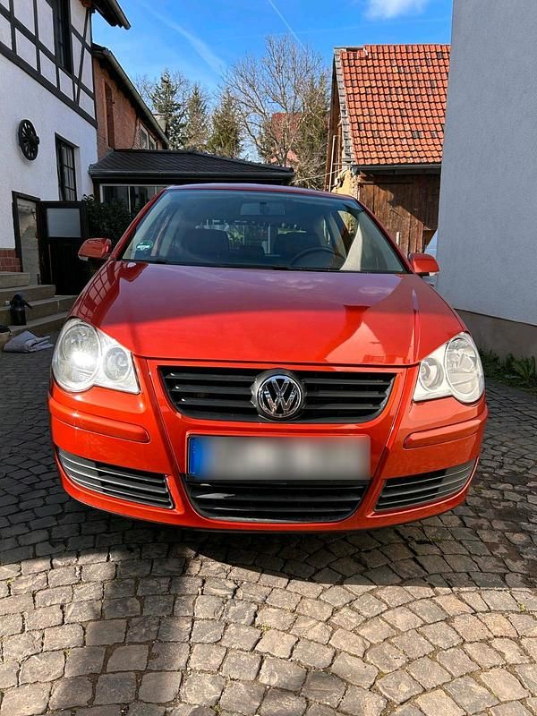 Orange Gebraucht 2006 VW Polo Kleinwagen | 2.500 € (Etwas zu teuer) - Bild 1/4