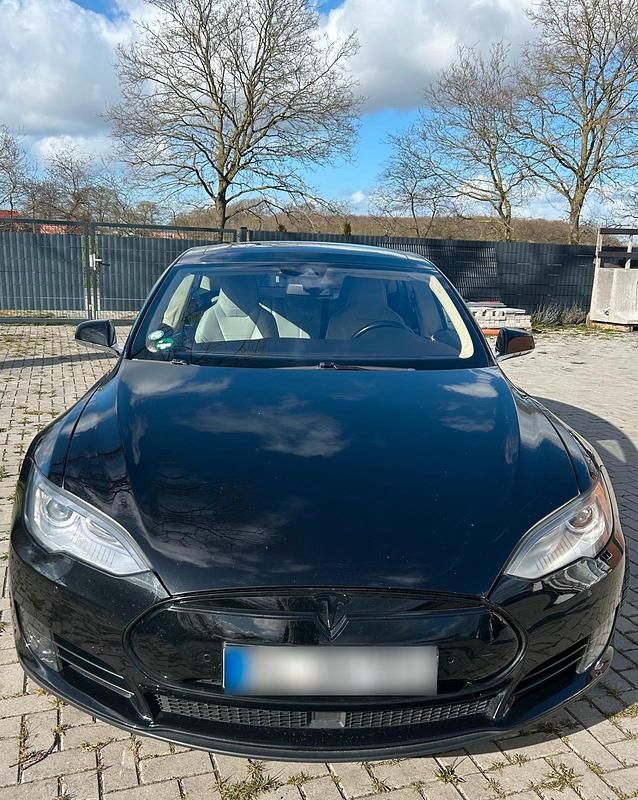 Gebraucht Tesla Model S 312 kW (425 PS) 2016 Schwarz Kleinwagen