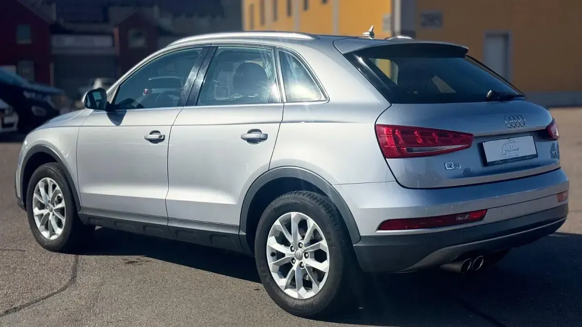 Gebraucht Audi Q3 Design 150 PS (110 kW) 2017 Silber SUV