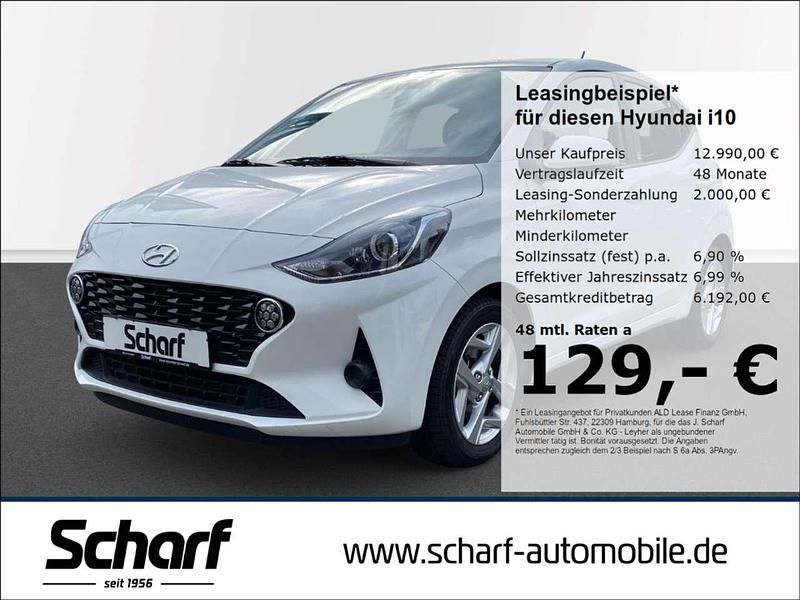Weiss Gebraucht 2021 Hyundai i10 Edition 30 Kleinwagen | 12.990 € (Fairer Preis) - Bild 1/4