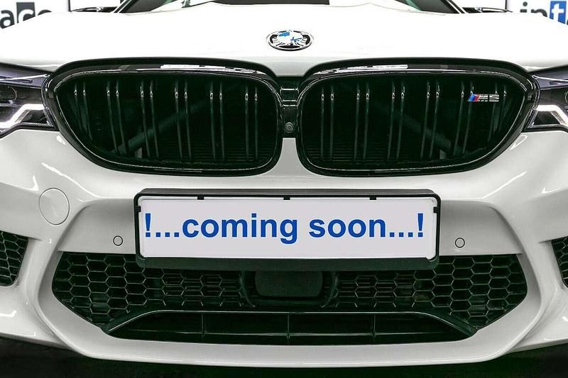 Black sapphire metallic Gebraucht 2022 BMW 540 M Sport Kombi | 46.999 € (Fairer Preis) - Bild 1/1