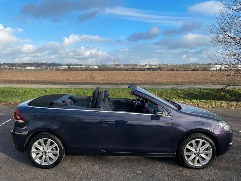 Gebraucht VW Golf Cabriolet Comfortline 105 PS (77 kW) 2012 Violett Cabrio