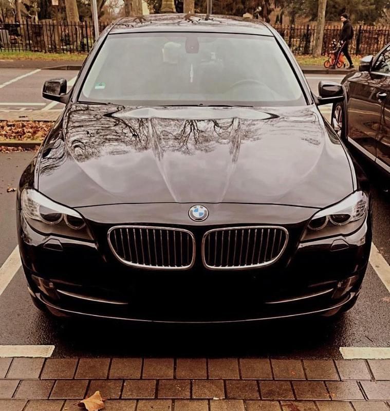 Schwarz Gebraucht 2011 BMW 525 Limousine | 7.500 € (Fairer Preis) - Bild 1/4