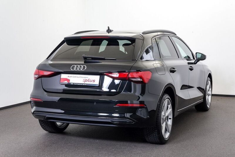 Gebraucht Audi A3 Advanced Plus 116 PS (85 kW) 2024 Mythosschwarz metallic Limousine