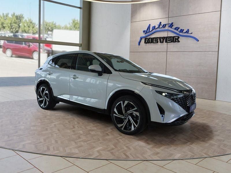 Neu Nissan Qashqai Tekna+ 158 PS (116 kW) 2025 Pearl white SUV