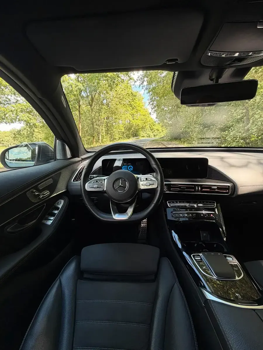 Gebraucht Mercedes EQC400 AMG 300 kW (408 PS) 2021 Grau SUV