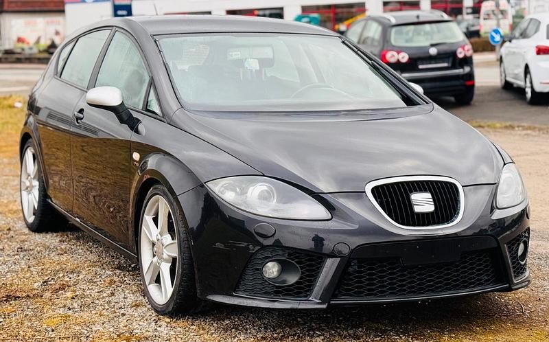 Gebraucht Seat Leon FR-Line 200 PS (147 kW) 2007 Schwarz Limousine