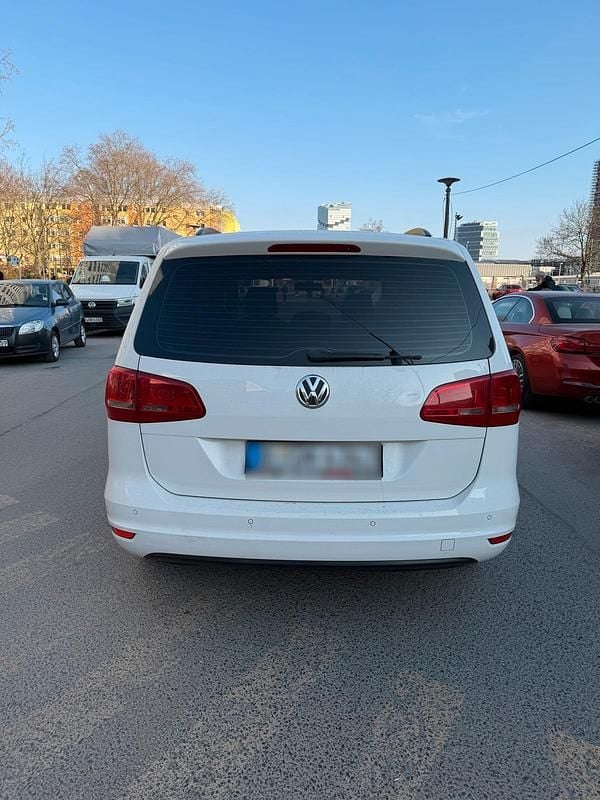 Gebraucht VW Sharan 190 PS (139 kW) 2011 Weiß Van / Kleinbus