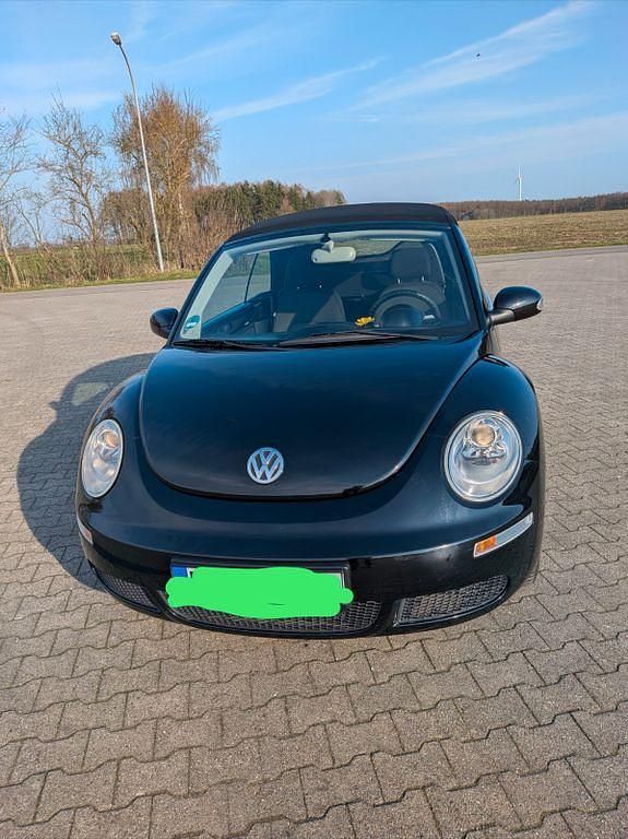 Gebraucht VW New Beetle 116 PS (85 kW) 2009 Schwarz Kleinwagen