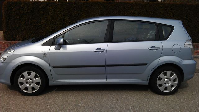 Gebraucht Toyota Corolla Verso Sol 129 PS (94 kW) 2005 Blau Van / Kleinbus