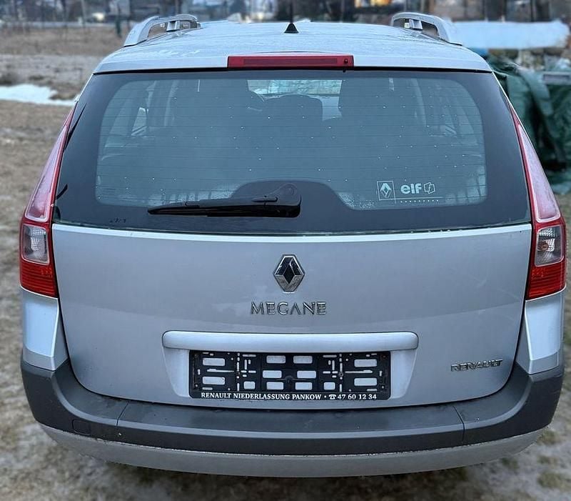 Gebraucht Renault Mégane II Avantage 111 PS (81 kW) 2006 Grau Limousine
