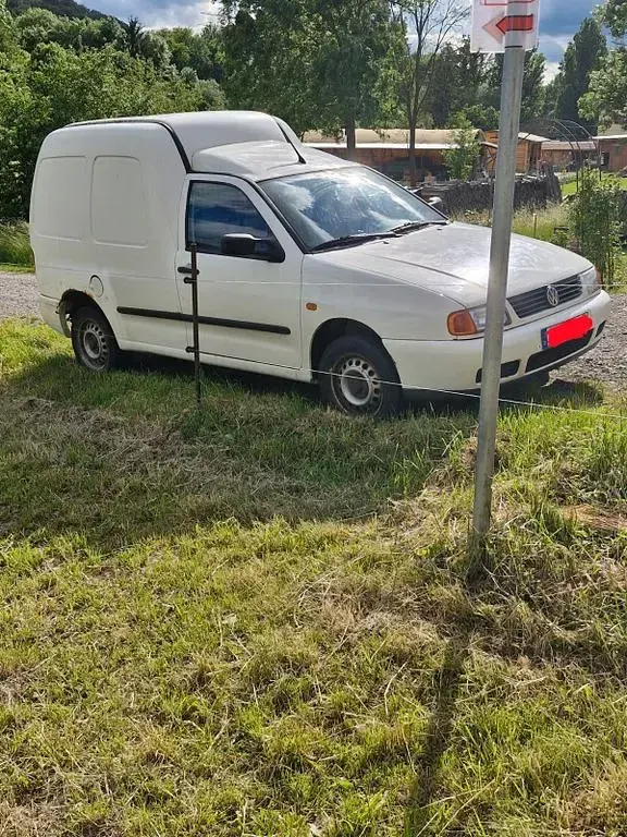 Gebraucht VW Caddy 64 PS (47 kW) 2002 Weiß