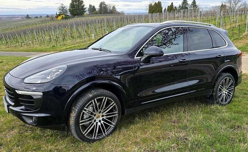 Gebraucht Porsche Cayenne Platinum Edition 385 PS (283 kW) 2017 Blau SUV