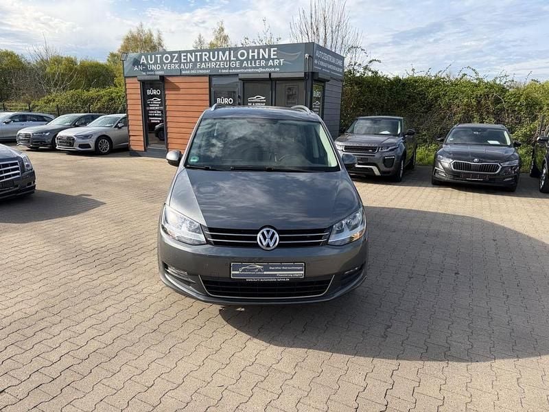 Gebraucht VW Sharan Cup 140 PS (102 kW) 2014 Grau Van / Kleinbus