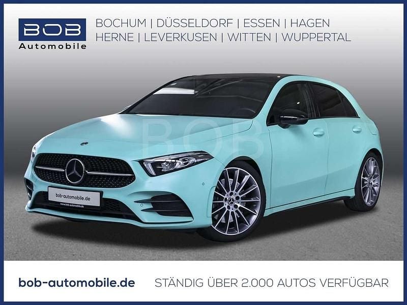 Nachtschwarz / folie mintgrün (schwarz) Gebraucht 2020 Mercedes A250 AMG line Kleinwagen | 27.480 € (Guter Preis) - Bild 1/3
