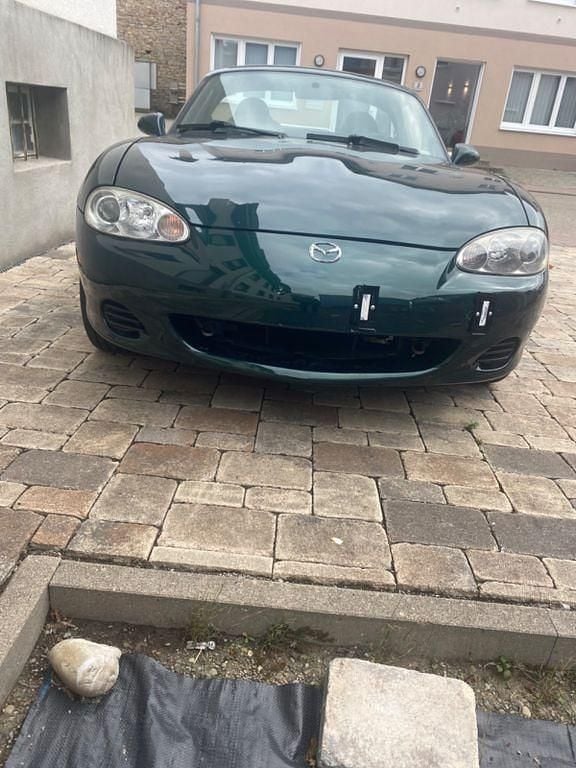 Grün Gebraucht 2001 Mazda MX5 Cabrio | 3.950 € (Guter Preis) - Bild 1/4