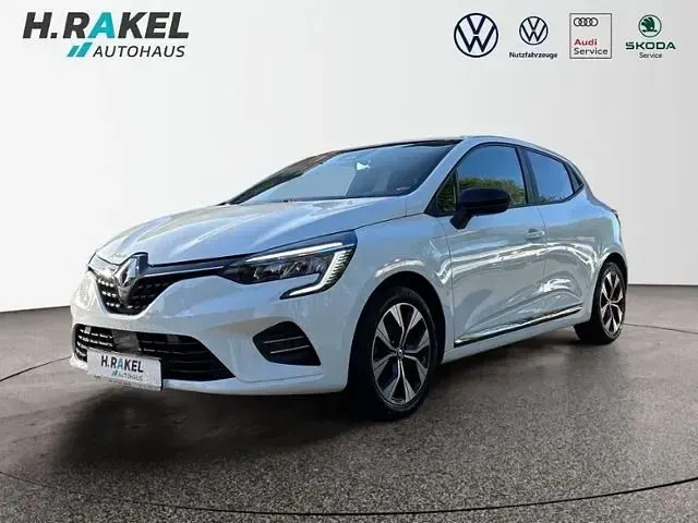 Gebraucht Renault Clio V Evolution 91 PS (66 kW) 2023 Weiß Limousine