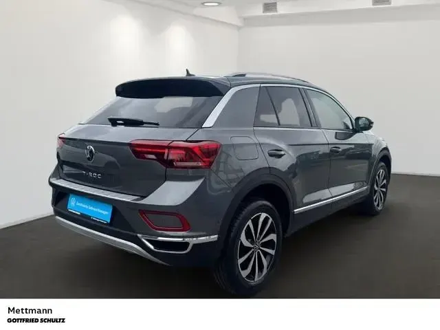 Gebraucht VW T-Roc Style 150 PS (110 kW) 2023 Grau SUV