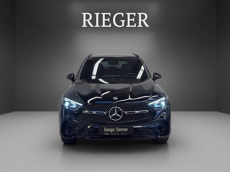 Gebraucht Mercedes GLC300 AMG 258 PS (189 kW) 2024 Schwarz SUV