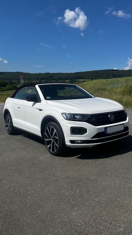 Weiß Gebraucht 2021 VW T-Roc Cabriolet Beats Cabrio | 25.500 € (Guter Preis) - Bild 1/4