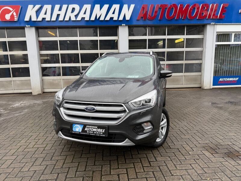 Grau Gebraucht 2018 Ford Kuga Cool & Connect SUV | 14.999 € (Guter Preis) - Bild 1/4
