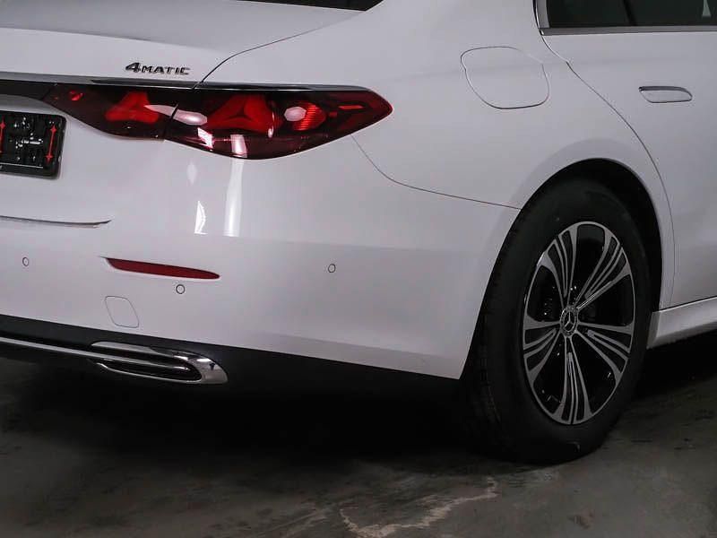 Gebraucht Mercedes E200 Advanced Plus 227 PS (166 kW) 2024 Weiß Limousine