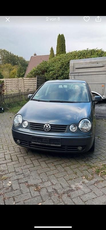 Grau Gebraucht 2004 VW Polo Kleinwagen | 1.100 € (Fairer Preis) - Bild 1/4