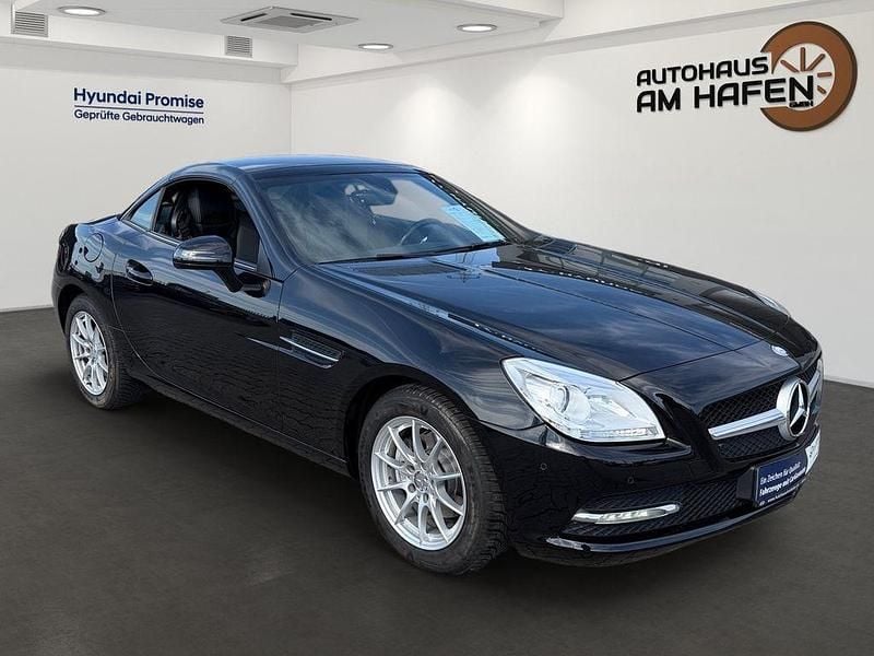Gebraucht Mercedes SLK200 184 PS (135 kW) 2013 Obsidianschwarz  lack Cabrio