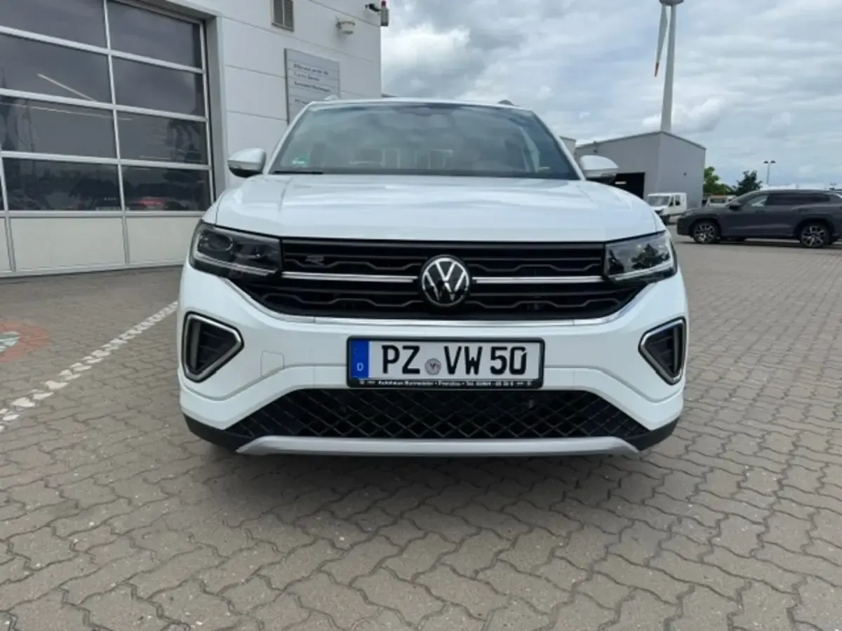Gebraucht VW T-Cross R-line 116 PS (85 kW) 2024 Weiß SUV