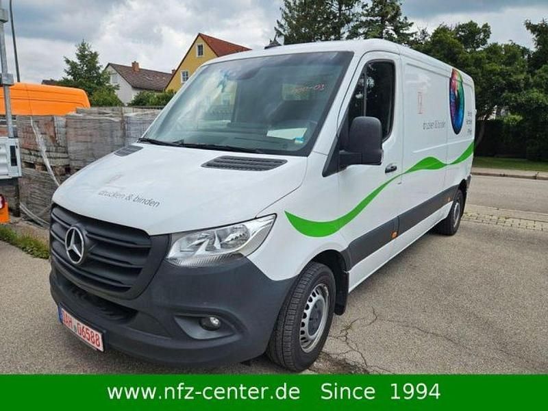 Gebraucht Mercedes Sprinter 150 PS (110 kW) 2022 Arktikweiss Van