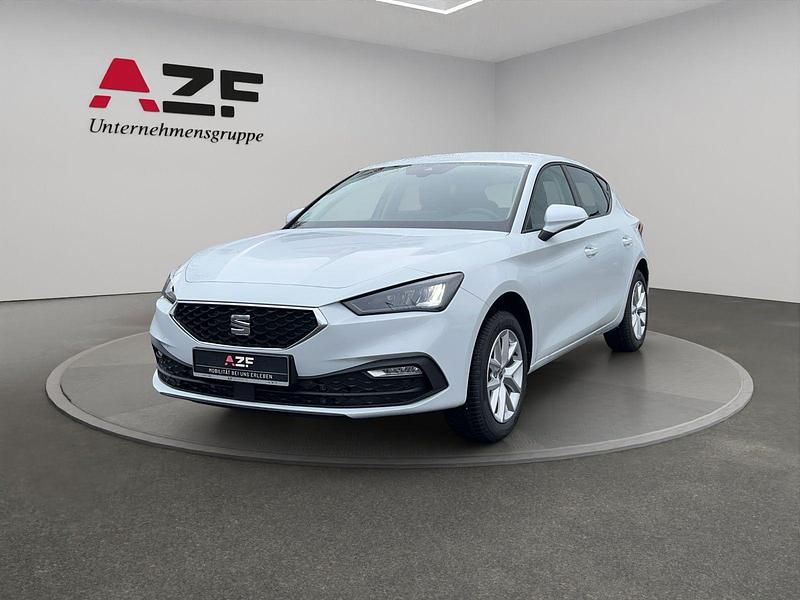 Neu Seat Leon Style 150 PS (110 kW) 2025 Weiß Limousine