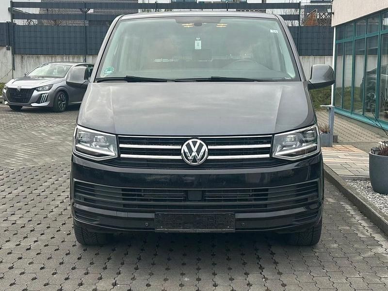Gebraucht VW Multivan Highline 204 PS (150 kW) 2018 Grau Van