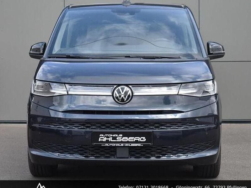 Second-hand VW Multivan Edition 150 CP (110 kW) 2023 Albastru Monovolum
