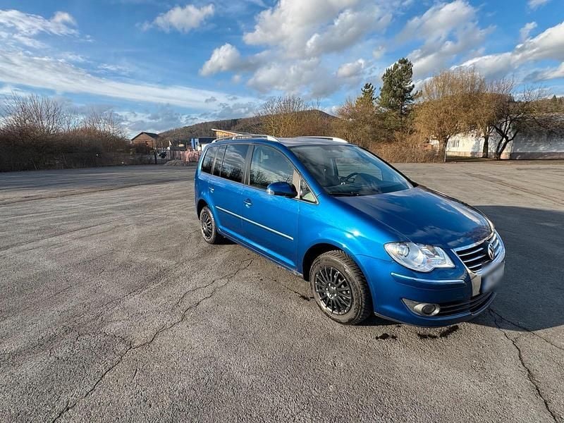 Używany VW Touran 140 KM (102 kW) 2008 Niebieski Minivan