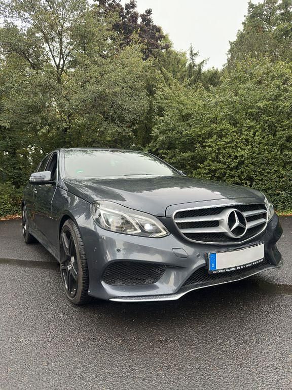 Gebraucht Mercedes E200 136 PS (100 kW) 2014 Grau Limousine