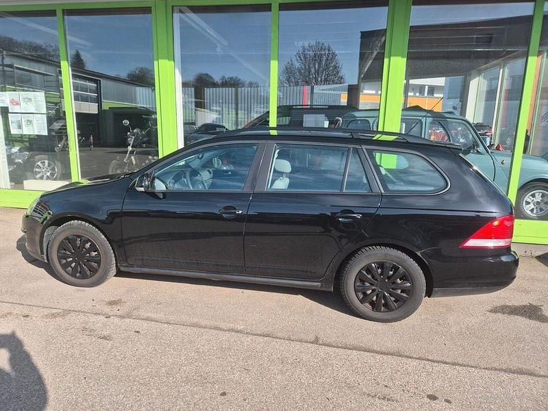 Gebraucht VW Golf V Comfortline 122 PS (89 kW) 2009 Schwarz Kombi