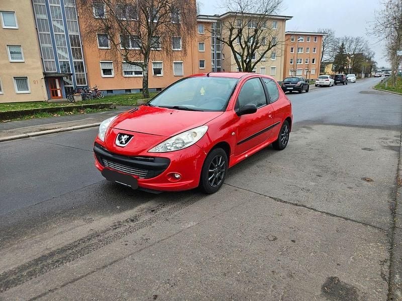 Gebraucht Peugeot 206+ 60 PS (44 kW) 2009 Rot Kleinwagen