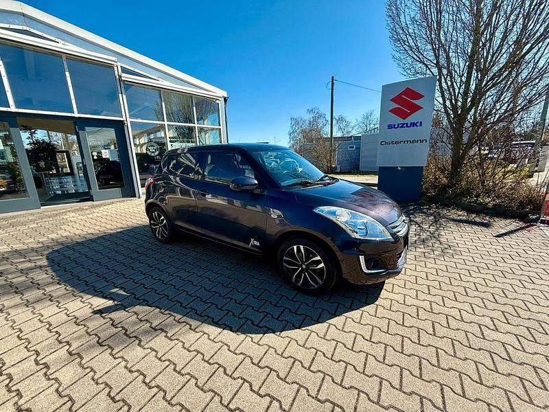 Gebraucht Suzuki Swift X-TRA 94 PS (69 kW) 2015 Grau Kleinwagen
