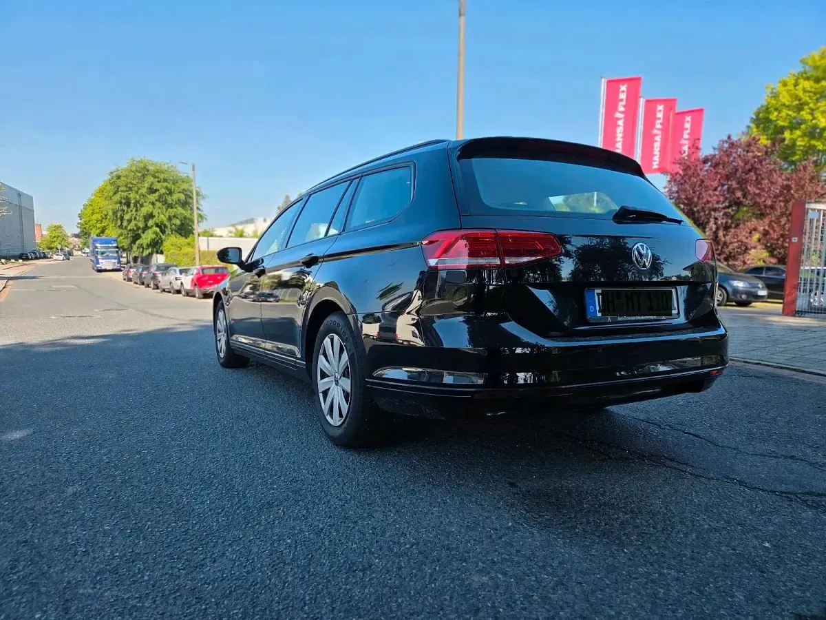 Gebraucht VW Passat 150 PS (110 kW) 2017 Schwarz Kombi
